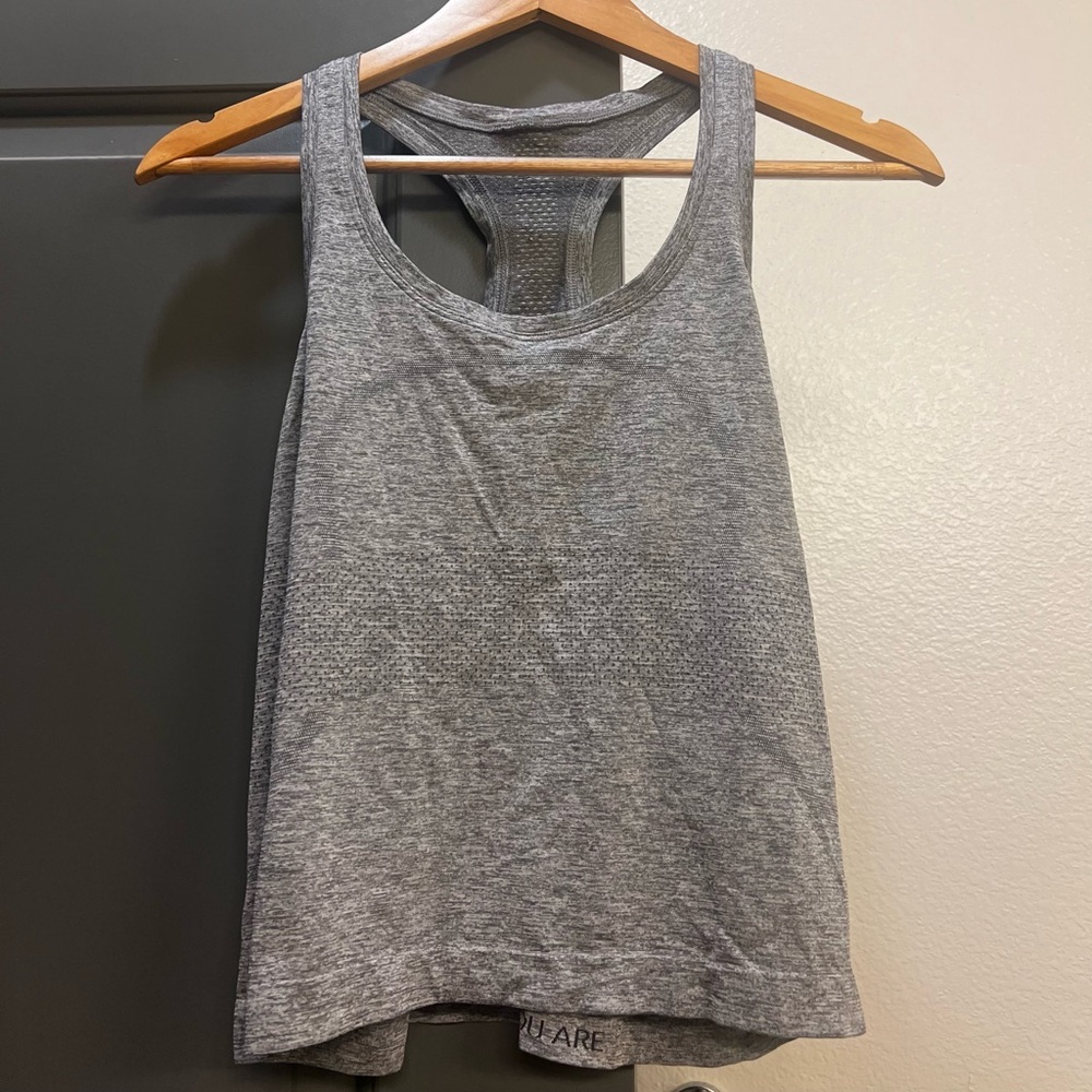 Lululemon Swiftly Tech Tank Race Length